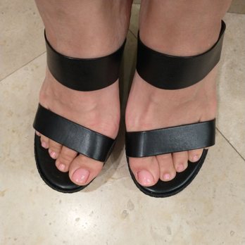 La Petite Nails - Nail Salons Near Me - Carlsbad, California