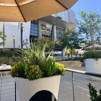 Echo & Rig - Outdoor seating - Steakhouses Near Me - Sacramento, California