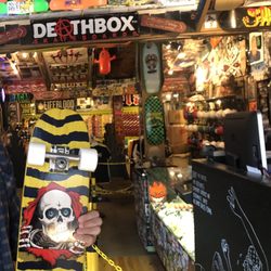 Spirit Skate Shop - Powell Peralta!
