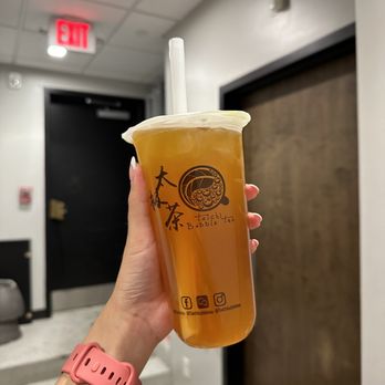 Taichi Bubble Tea - passion fruit green tea - Ramen Near Me - New Haven, Connecticut