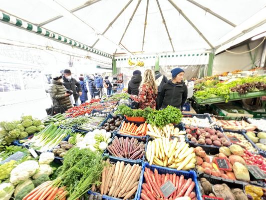 Viktualienmarkt 6 by null