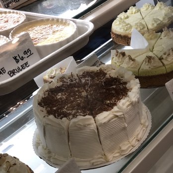 Amore Bakery and Cafe - Gelato Near Me - Gretna, Louisiana