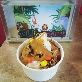 Wild's Eats and Sweets - an ice cream sundae - Ice Cream & Frozen Yogurt Near Me - Auburn, New York Wild's Eats and Sweets - an ice cream sundae - Ice Cream & Frozen Yogurt Near Me - Auburn, New York
