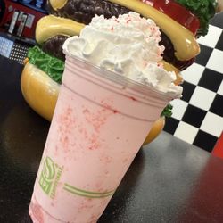 Cool Cat Express - Decemeber Shake: Candy Cane