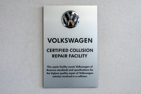 Rob's Automotive & Collision Center