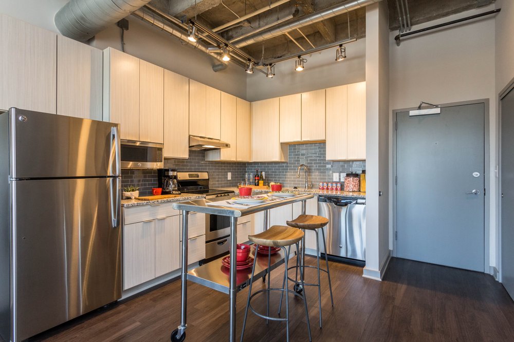 THE BYRON ON PEACHTREE Updated September 2024 33 Photos 549