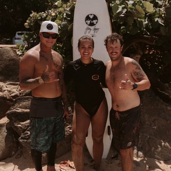 North Shore Oahu Surf School - First surfing lesson - Surf Schools Near Me - Haleiwa, Hawaii