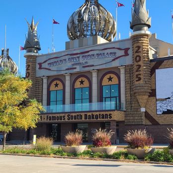 Corn Palace - Museums Near Me - Mitchell, South Dakota