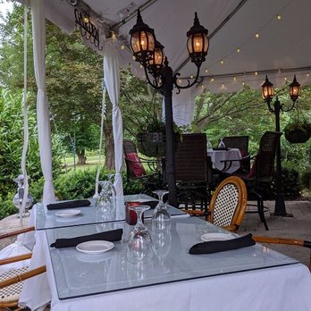 Valley Forge Trattoria & Lounge - Dining Alfresco - Mediterranean Near Me - Phoenixville, Pennsylvania