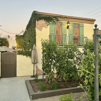 Pietro's - Outside of the restaurant - Italian Near Me - Lodi, California