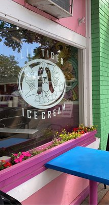Lil' Tiger Ice Cream by null