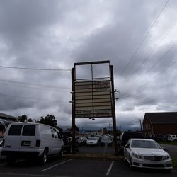Patterson's Auto Repair - look for this signpost,the shop is in the back on the left