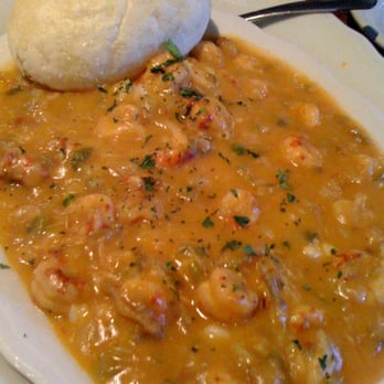 Chimes Restaurant - Crawfish étouffée - Southern Near Me - Baton Rouge, Louisiana