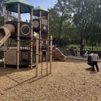 Pioneer Road Park - Parks Near Me - Tustin, California Pioneer Road Park - Parks Near Me - Tustin, California