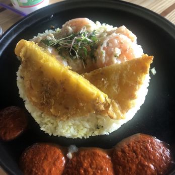 Amador Cuban Restaurant - Cuban Near Me - Newport, Kentucky