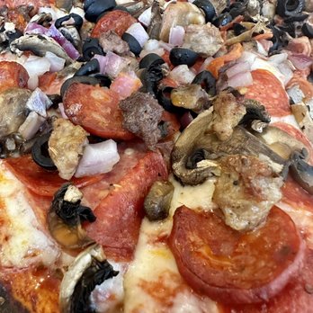 Pogos Pizza - Combo without bell peppers - Pizza Near Me - Lakeport, California Pogos Pizza - Combo without bell peppers - Pizza Near Me - Lakeport, California