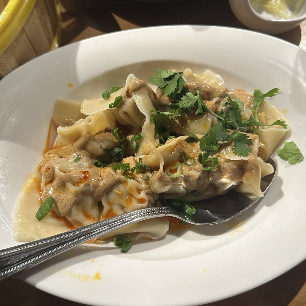 No 5 House - Spicy shrimp wontons ($13.95) - Noodles Near Me - San Mateo, California