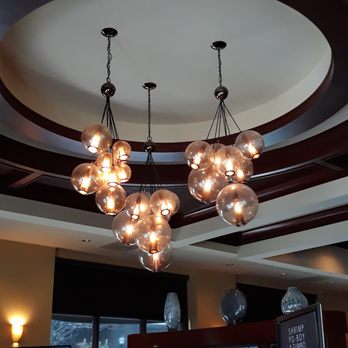 McCormick & Schmick's Seafood & Steaks - lobby lights - Seafood Near Me - Indianapolis, Indiana