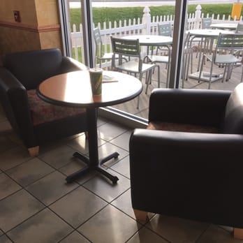Subway - Comfy seating - Sandwiches Near Me - Carlisle, Pennsylvania Subway - Comfy seating - Sandwiches Near Me - Carlisle, Pennsylvania