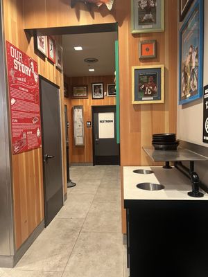Raising Cane's Chicken Fingers by null