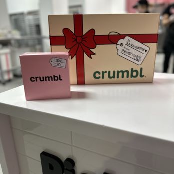 Crumbl - Pentagon City - Bakeries Near Me - Arlington, Virginia