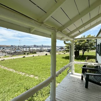 The Kearney House - Porch looking at the boat basin - Landmarks & Historical Buildings Near Me - Alpine, New Jersey