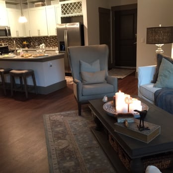Varela Westshore Apartments - Apartments Near Me - Tampa, Florida Varela Westshore Apartments - Apartments Near Me - Tampa, Florida