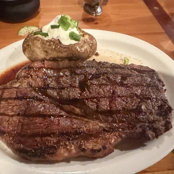 Cattlemens Steakhouse - The 2 lb Sherriff - Steakhouses Near Me - Redding, California