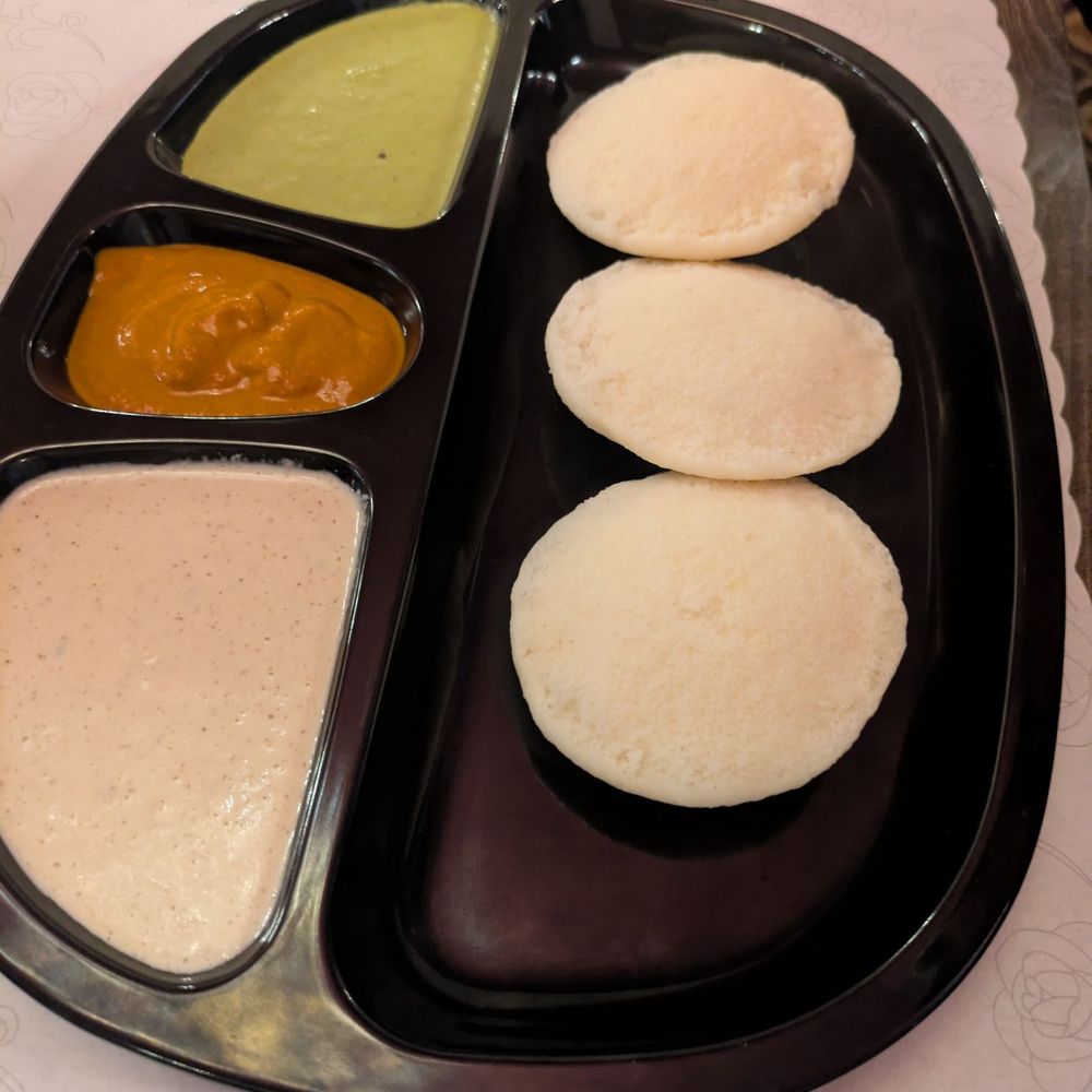 Suvai - Regular idli platter - Indian Near Me - San Rafael, California Suvai - Regular idli platter - Indian Near Me - San Rafael, California