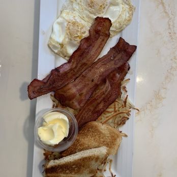 The Village Bistro - Build your own breakfast - American Near Me - Kennewick, Washington