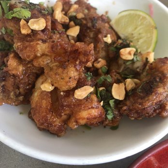 Star Noodle - Shareable noc doc chicken - Asian Fusion Near Me - Lahaina, Hawaii