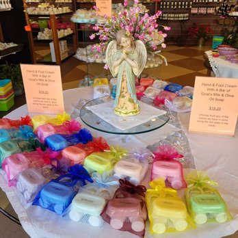 Lori's Soap Market - Cosmetics & Beauty Supply Near Me - Branson, Missouri