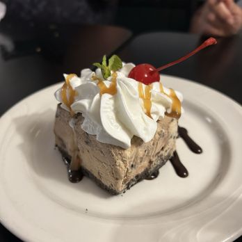 The Seaside Restaurant and Aqua Farm - Mud pie - Seafood Near Me - Hilo, Hawaii The Seaside Restaurant and Aqua Farm - Mud pie - Seafood Near Me - Hilo, Hawaii
