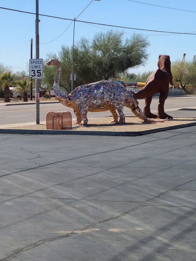 PILOT TRAVEL CENTER Updated August 2024 18 Photos 942 E Pima Rd