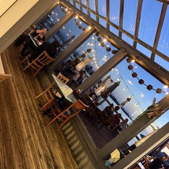 Sea Harvest - Deck outside to eat by the sea - Seafood Near Me - Moss Landing, California Sea Harvest - Deck outside to eat by the sea - Seafood Near Me - Moss Landing, California