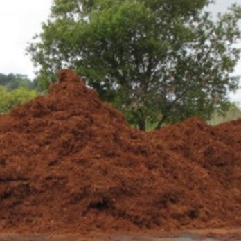 Chad's Trucking - Mulch and Bark is not only beautiful, it holds in moisture - Building Supplies Near Me - Madera, California