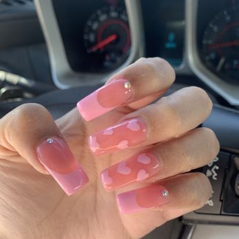 Amazing Nails & Spa - Valentine's Day set by Tina! - Nail Salons Near Me - Tracy, California