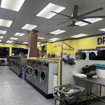 Laundry Suds - Laundromat Near Me - Casselberry, Florida Laundry Suds - Laundromat Near Me - Casselberry, Florida