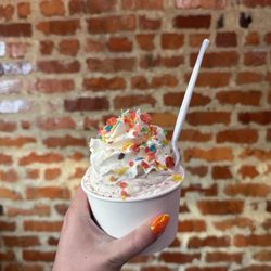 One Way Cream & Goodies - Ice cream swirl with fruity pebbles and whipped cream