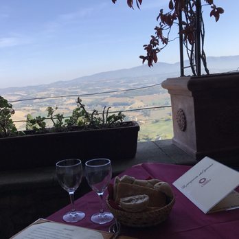 Ristorante Umbria - Views - Restaurants Near Me - Todi, PG