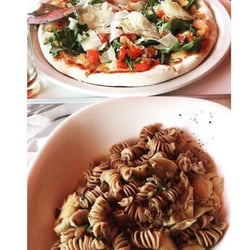 Vapiano - Das sollen Nudeln in weissweinsauce mit Hühnchen und Pilzen sein .. Angeblich waren die Nudeln gluteinfrei , Fehlanzeige !