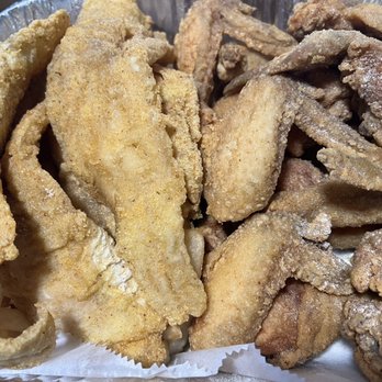 Bangin’ Fish & Chicken - Chicken and Whiting - Chicken Wings Near Me - Catonsville, Maryland Bangin’ Fish & Chicken - Chicken and Whiting - Chicken Wings Near Me - Catonsville, Maryland
