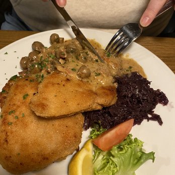 Das Schnitzelhaus - The Hunter - German Near Me - Canmore, Alberta