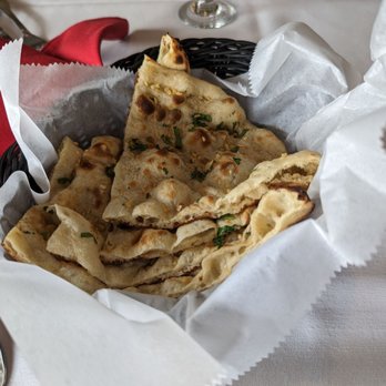 Kamal Palace - Garlic naan basket. - Indian Near Me - Long Beach, California Kamal Palace - Garlic naan basket. - Indian Near Me - Long Beach, California