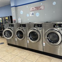 Burbank Coin Op Laundromat Nice And Clean - More New machines added today