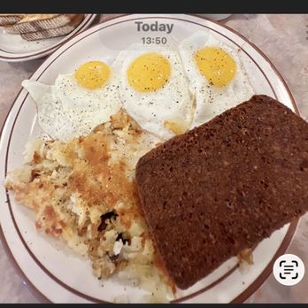 Victoria Diner - Scrapple Eggs sunny side up - Diners Near Me - Branchville, New Jersey Victoria Diner - Scrapple Eggs sunny side up - Diners Near Me - Branchville, New Jersey