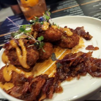 WSKY Stadium - Poppers - Sports Bars Near Me - Las Vegas, Nevada WSKY Stadium - Poppers - Sports Bars Near Me - Las Vegas, Nevada