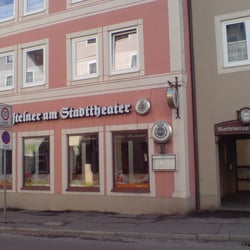 Warsteiner am Stadttheater