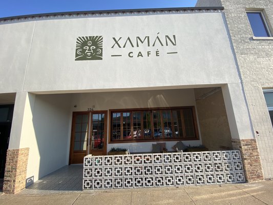 Xaman Cafe by null