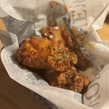 Kyuramen x TBaar - Crispy Sweet Chili Wings - Desserts Near Me - Arcadia, California Kyuramen x TBaar - Crispy Sweet Chili Wings - Desserts Near Me - Arcadia, California